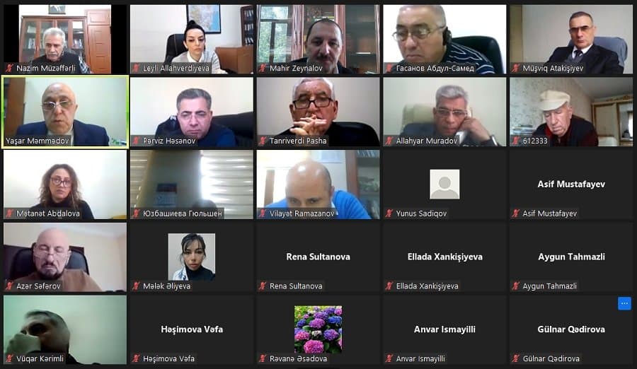 Elmi Seminarda Azərbaycanda ekoloji vergilərin tətbiqi müzakirə olunub 1