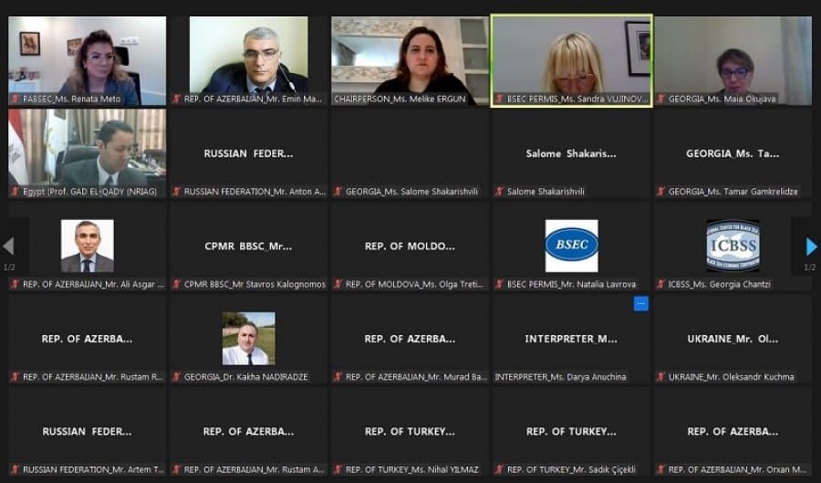 İqtisadiyyat İnstitutunun alimi QDİƏT-in işçi qrupunun iclasında çıxış etmişdir 1