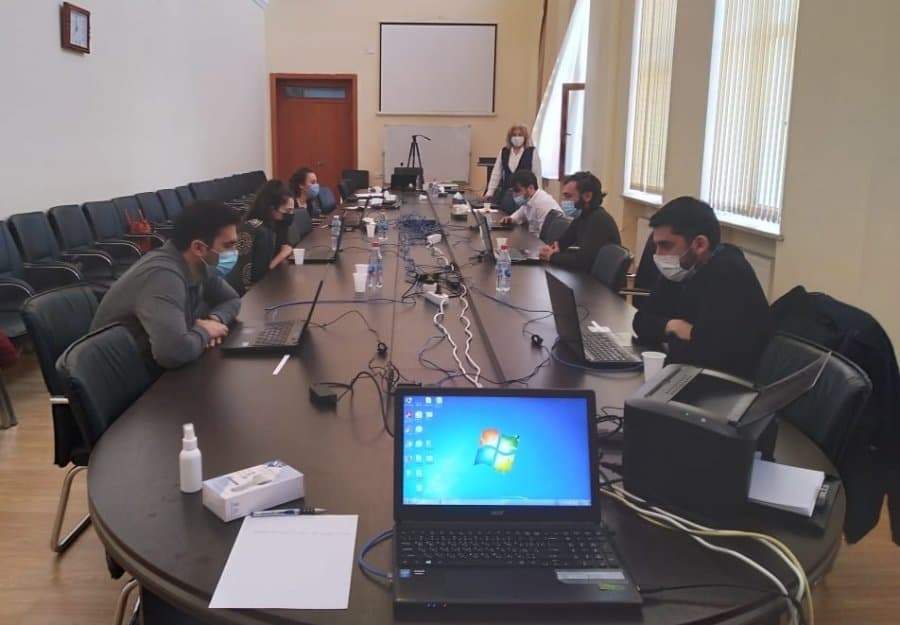 AMEA İqtisadiyyat İnstitutunun doktoranturasına ixtisas fənləri üzrə qəbul imtahanı keçirilib 1