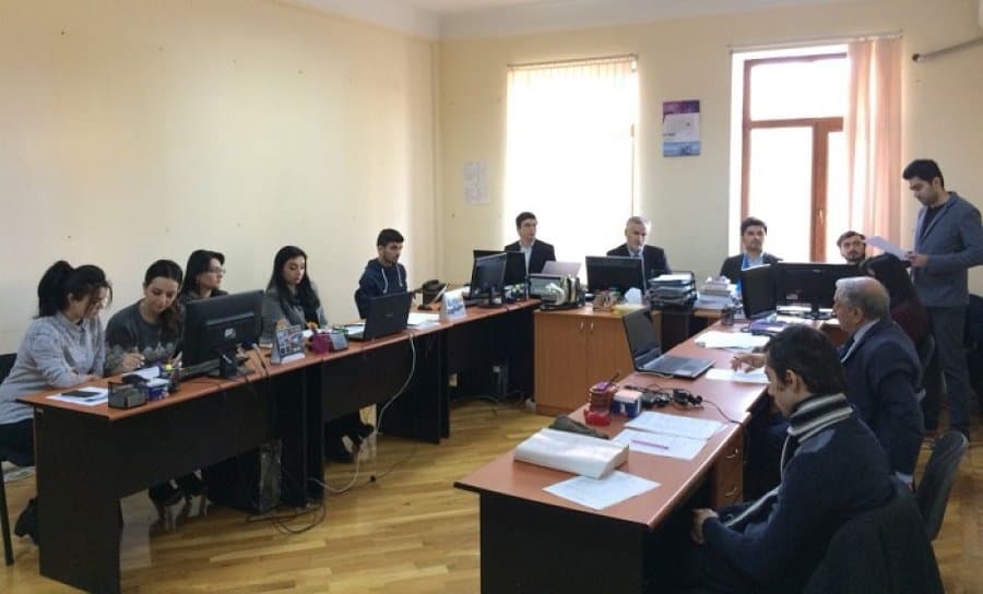 В журнале «Общество и экономика» опубликована статья профессора Акифа Мусаева. 1