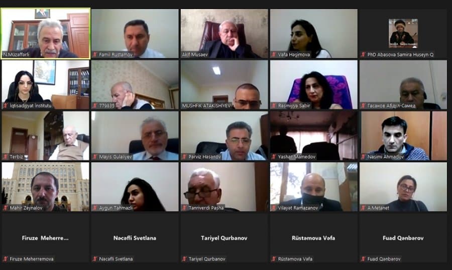 Elmi seminarda dövlətin aqrar siyasəti və kənd təsərrüfatının inkişafı məsələləri müzakirə olunub 1