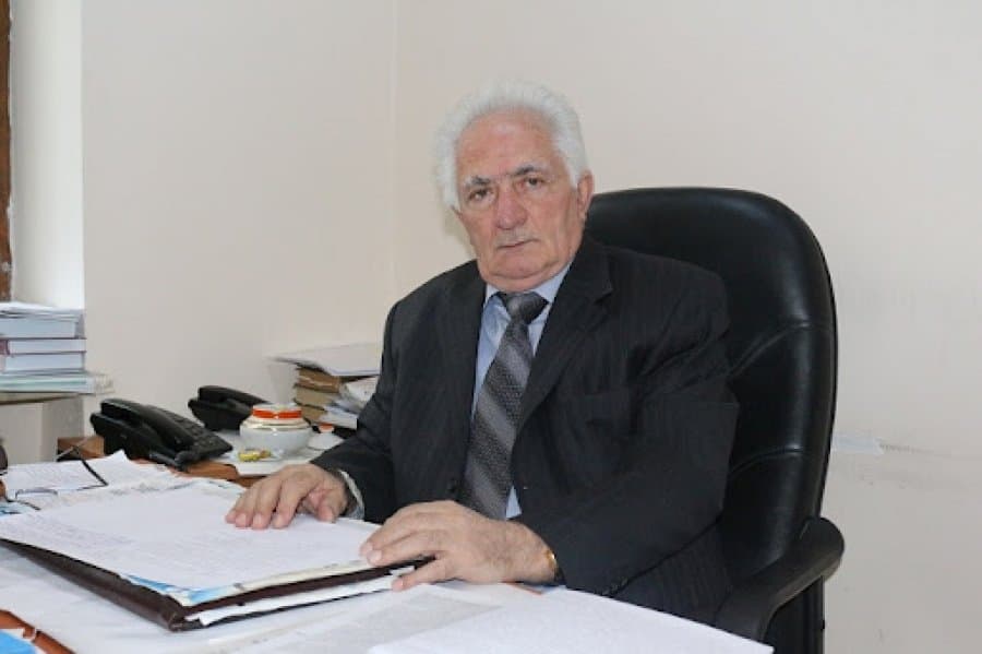 İqtisadiyyat Nazirliyi AMEA İqtisadiyyat İnstitutunun şöbə müdirinin təklif və tövsiyələrini müsbət qiymətləndirib 1