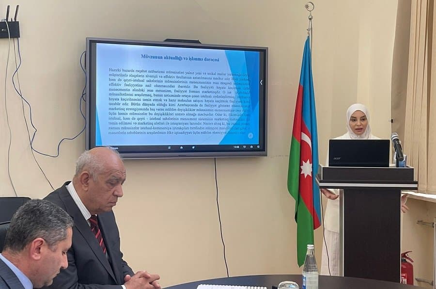 “Sahə iqtisadiyyatı” ixtisası üzrə elmi seminarda dissertasiya işinin müzakirəsi keçirilib 2