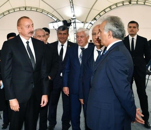 ÜZDƏN GÖRÜNMƏYƏN GÖRÜLMƏLİNİ GÖRƏ BİLMƏK İSTEDADI 1