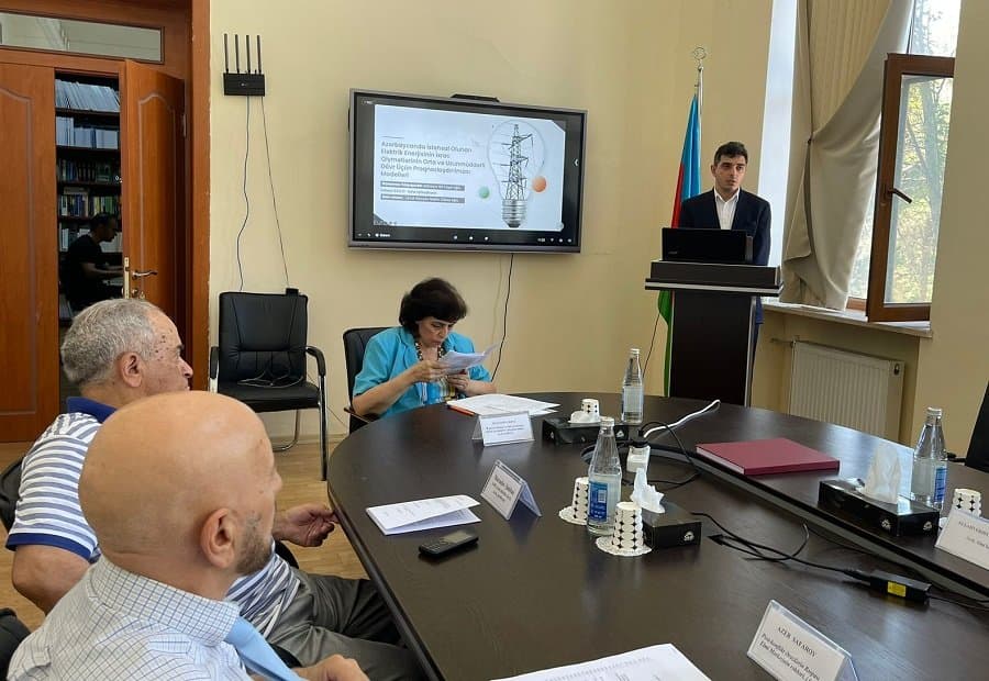 Dissertasiya Şurasında elektrik enerjisinin ixrac qiymətləri ilə bağlı dissertasiya işi müdafiə olunub 2