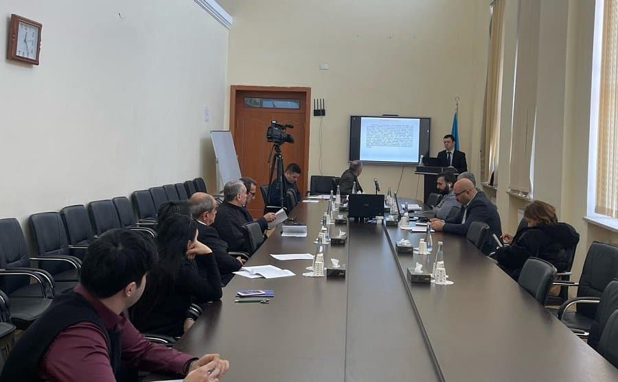 Elmi seminarda “Neft maşınqayırma sənayesində istehsal potensialından istifadənin yaxşılaşdırılması yolları” müzakirə edilib
