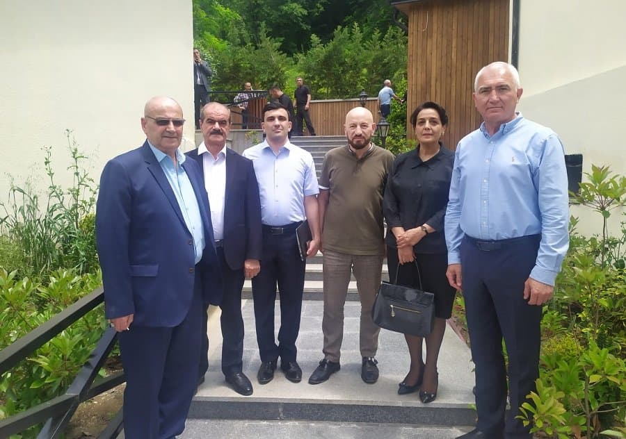 Post-konflikt Ərazilərin Bərpası Elmi Mərkəzinin bir qrup əməkdaşı Şərqi Zəngəzur və Qarabağdadır 2