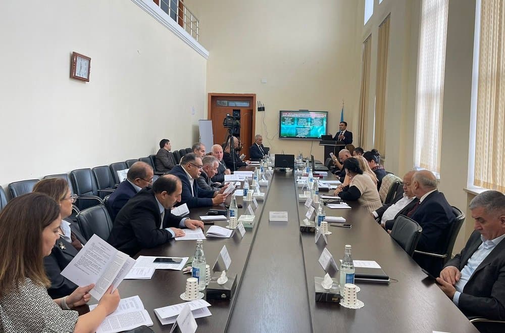 “Yüngül sənaye müəssisələrində keyfiyyətin idarə edilməsinin təkmilləşdirilməsi” mövzusunda dissertasiya işi müdafiə edilib