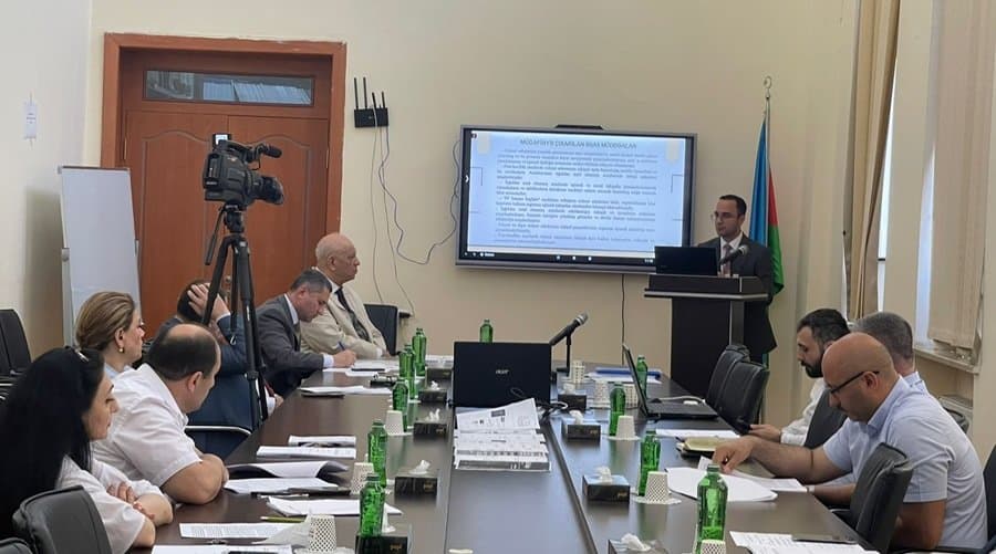 На научном семинаре обсуждалась тема «Перспективы развития сферы услуг на освобожденных территориях Азербайджанской Республики»