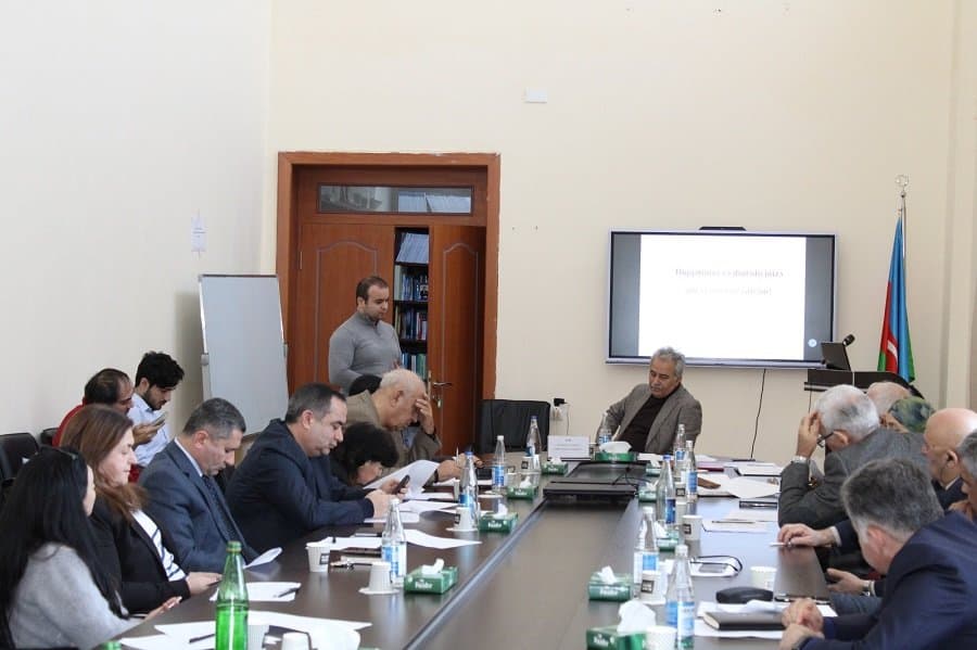 İqtisadiyyat İnstitutunun Elmi Şurasının iclası keçirilib 3