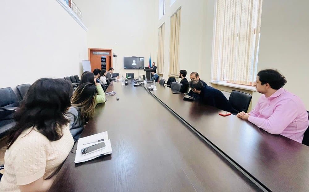 At the Council of Young Scientists heard a report by a young researcher 2