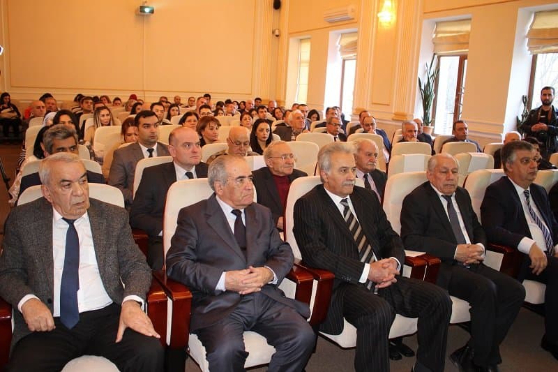 AMEA İqtisadiyyat İnstitutunda Azərbaycanda həyat keyfiyyətinin qiymətləndirilməsi üzrə reytinqin təqdimatı 27.02.2020 3