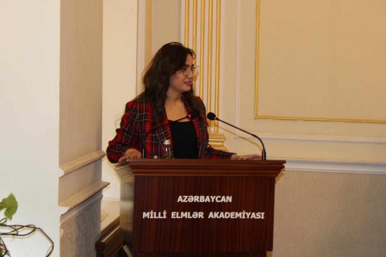 Held the 68th anniversary celebration of the establishment of the Institute of Economics 5