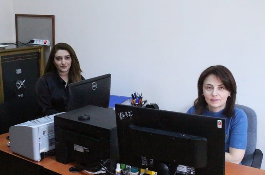 Kadrlar şöbəsi 2