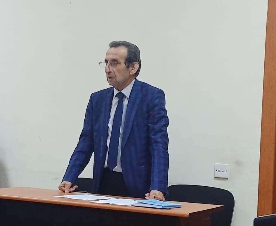 "Regional inkişaf və təbii sərvətlərdən istifadə problemləri" şöbəsində hesabatlar dinlənilib 8