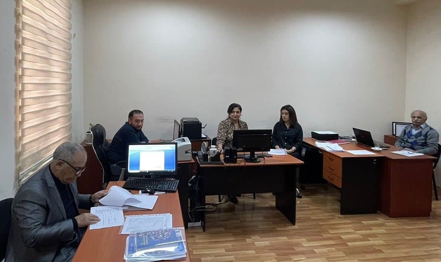 “Demoqrafiya və məşğulluq problemləri”  şöbəsində hesabatlar dinlənilib 3