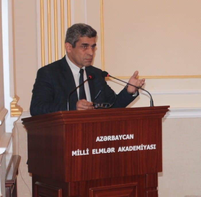 İqtisadiyyat İnstitutunda illik hesabat yığıncağı keçirilmişdir 19.01.16 7