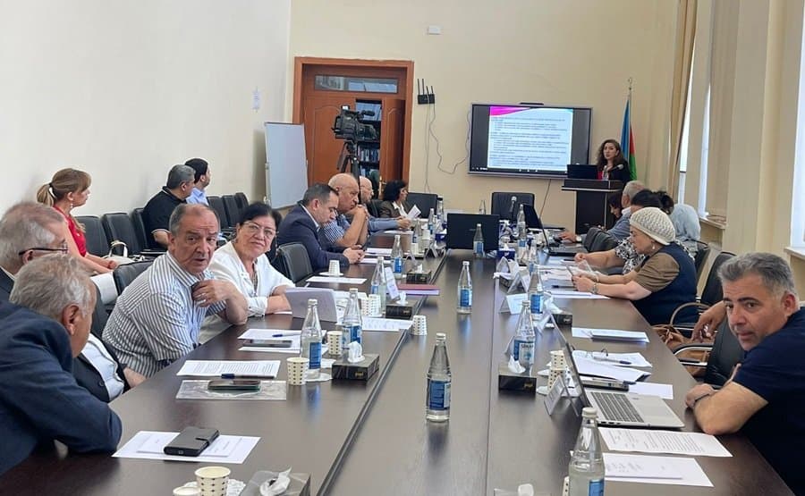 Защищена диссертация на тему «Формирование и использование кадрового потенциала на промышленных предприятиях Азербайджана»